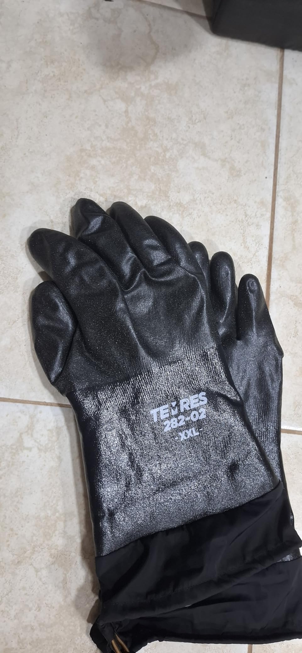 SHOWA TEMRES 282-02 Waterproof Insulated Winter Work Gloves, Breathable Polyurethane, Integrated Drawstring Gaiter Snow Cuff, Thermal Fleece for Skiing, Ice Fishing customer photo 2