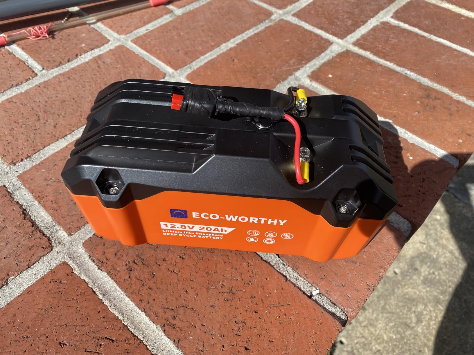 ECO-WORTHY Portable 12V Lithium Battery, 12.8V 20Ah Lithium Iron Phosphate DEEP CYCLE BATTERY, Built-in BMS, 4000+ Cycles, Perfect for Outdoor Camping Fishing RV Marine Trolling Motor Fishfinder customer photo 1