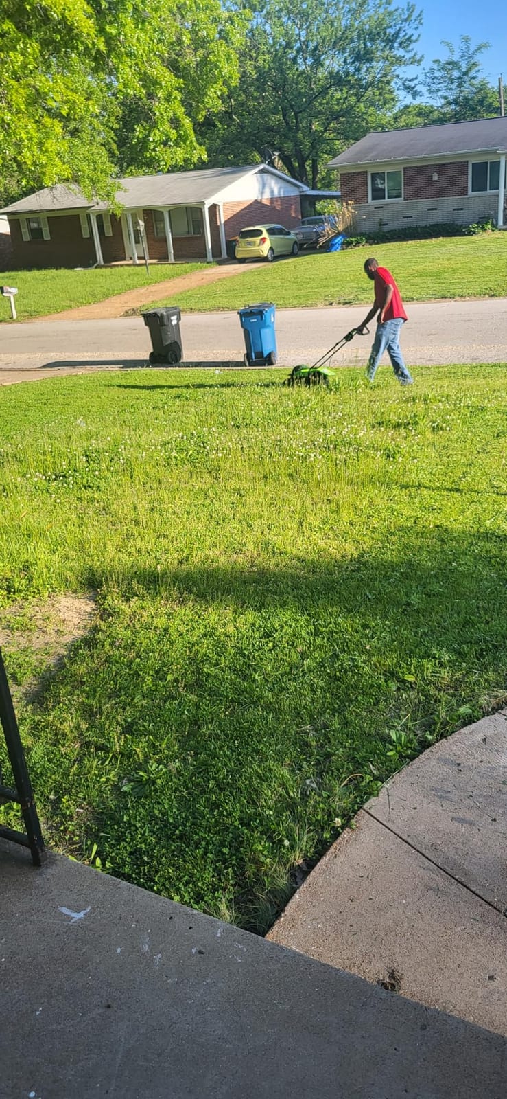 Greenworks 24V 13in Push Lawn Mower, 4.0 Ah Battery and Charger customer photo 2