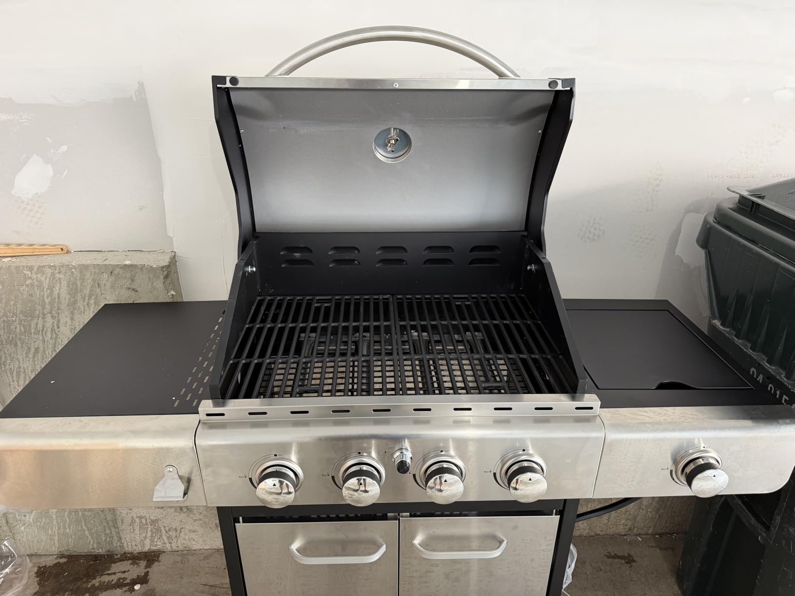 Sophia & William Propane Gas BBQ Grills with Side Burner,4 Burner,Silver customer photo 2