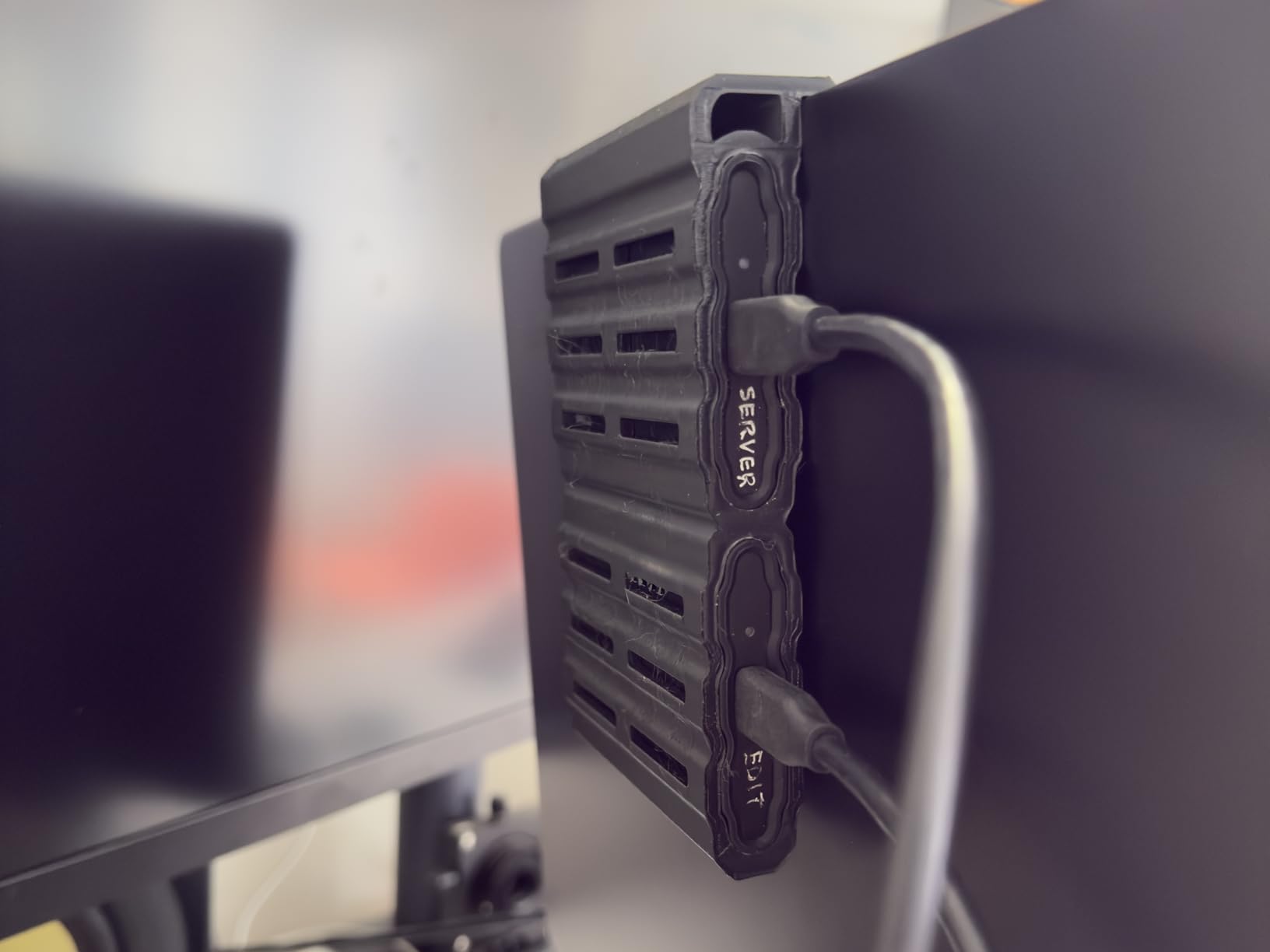 Samsung T7 Shield 1TB customer photo 2
