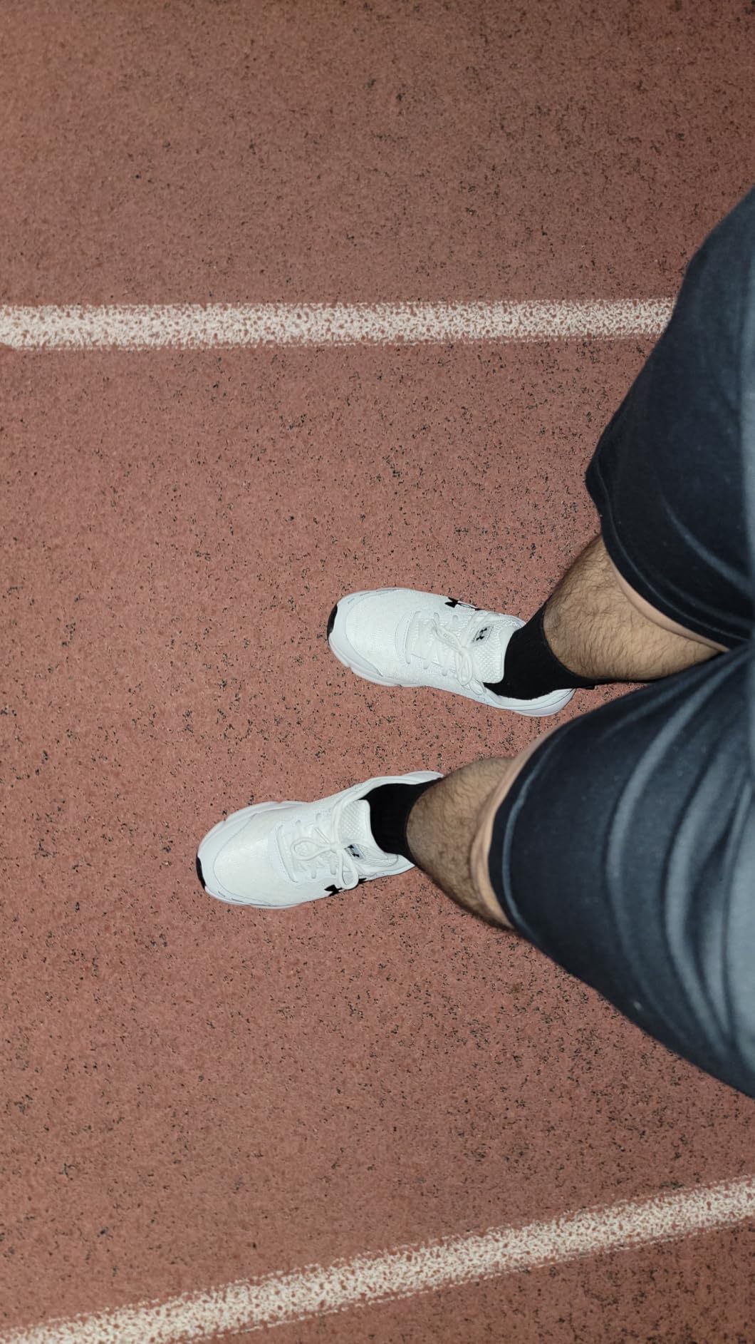 Under Armour Men's Charged Assert 10 Shoes customer photo 1