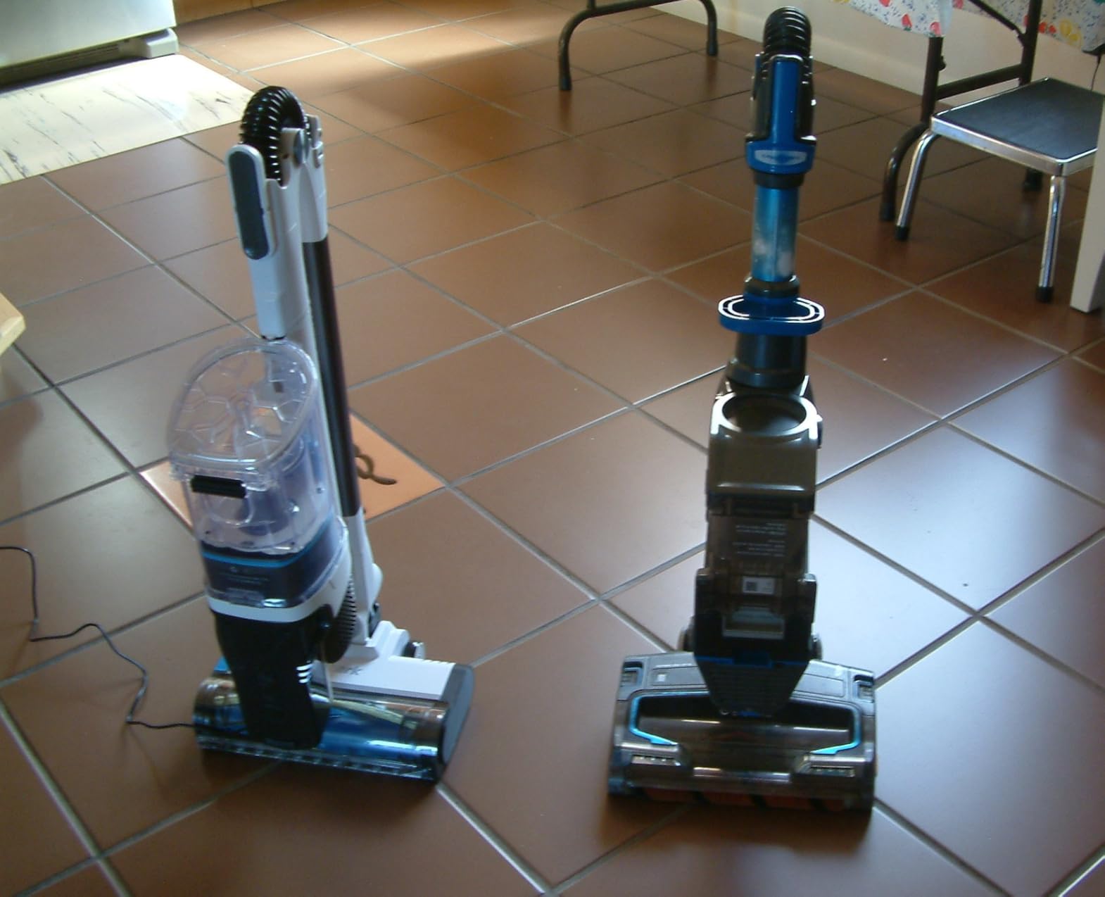 Shark Stratos Cordless Vacuum, Clean Sense IQ & Odor Neutralize, IZ862H customer photo 1
