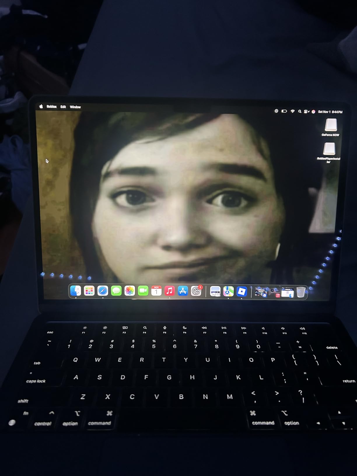 MacBook Air M2 8GB Renewed customer photo 2
