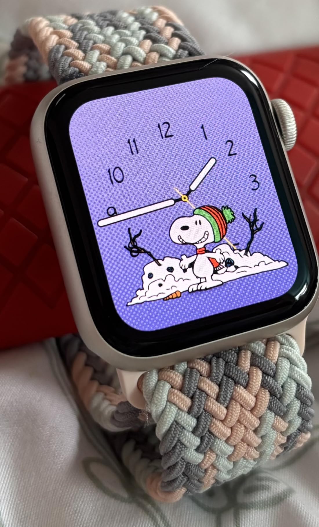Apple Watch SE 2 Renewed customer photo 2