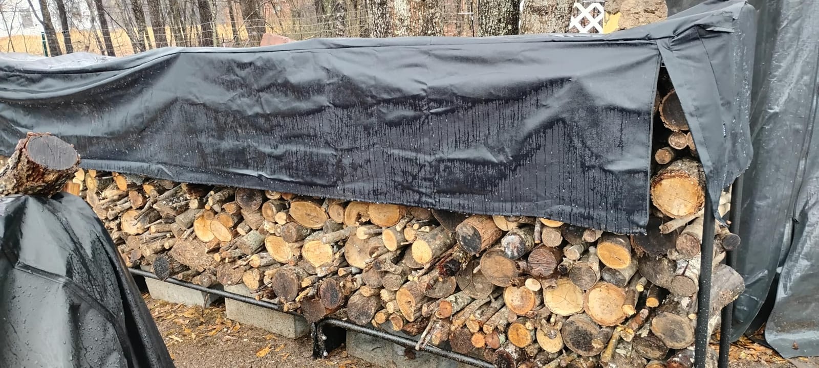 VEVOR 12.7FT Outdoor Firewood Rack with Cover, Firewood Holder for 3/4 Cord customer photo 2