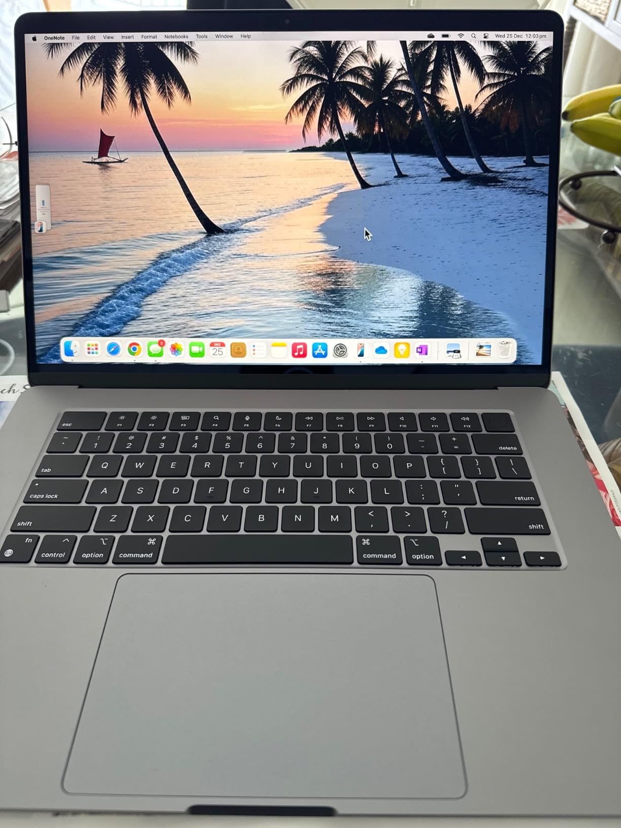 MacBook Air M2 15-inch customer photo 2
