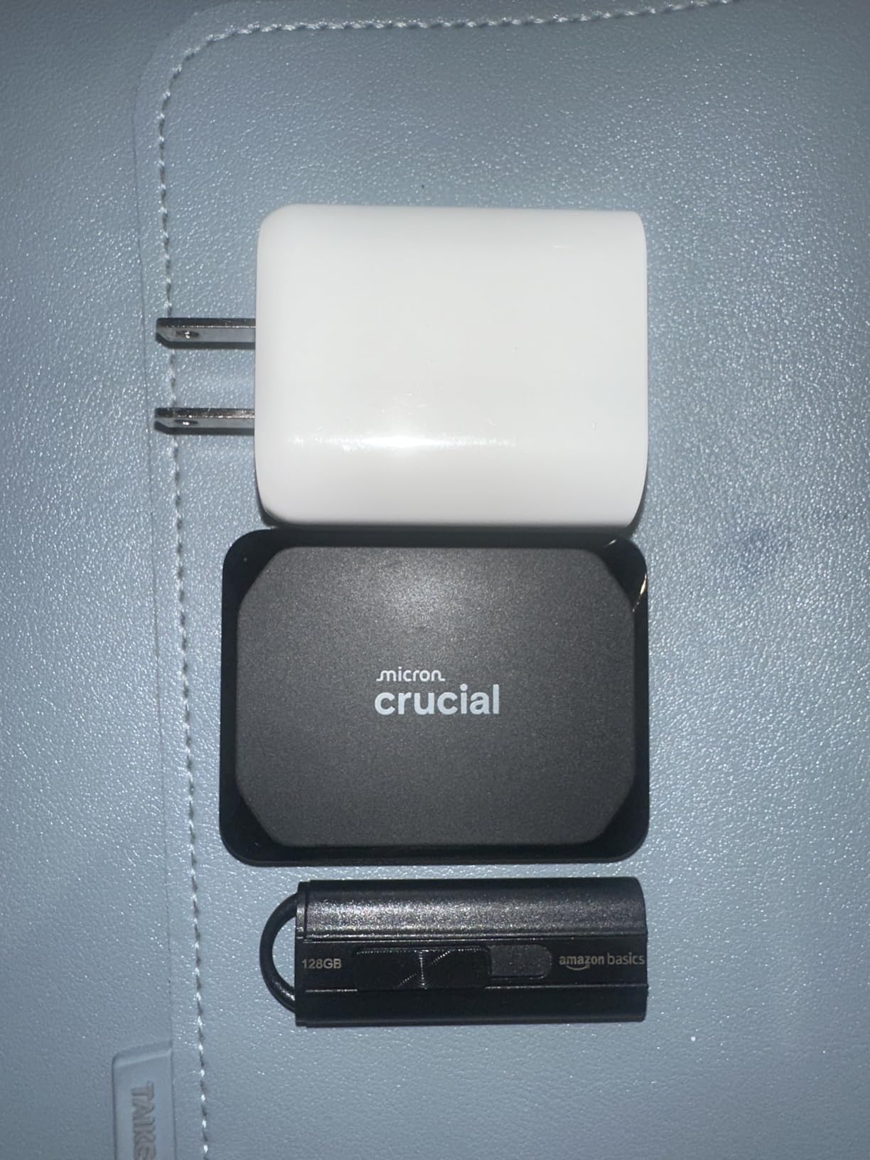 Crucial X9 1TB customer photo 2