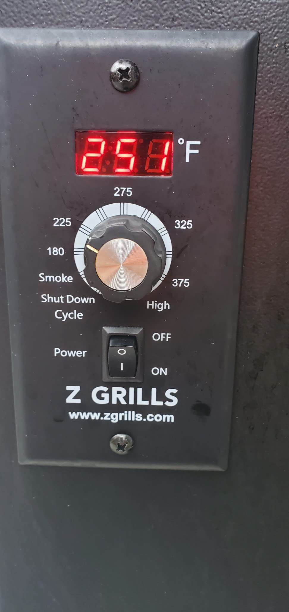 Z GRILLS ZPG-7002B Pellet Smoker Grill with PID Control, Rain Cover, 700 sq. in Cooking Area for Outdoor BBQ, Black customer photo 2