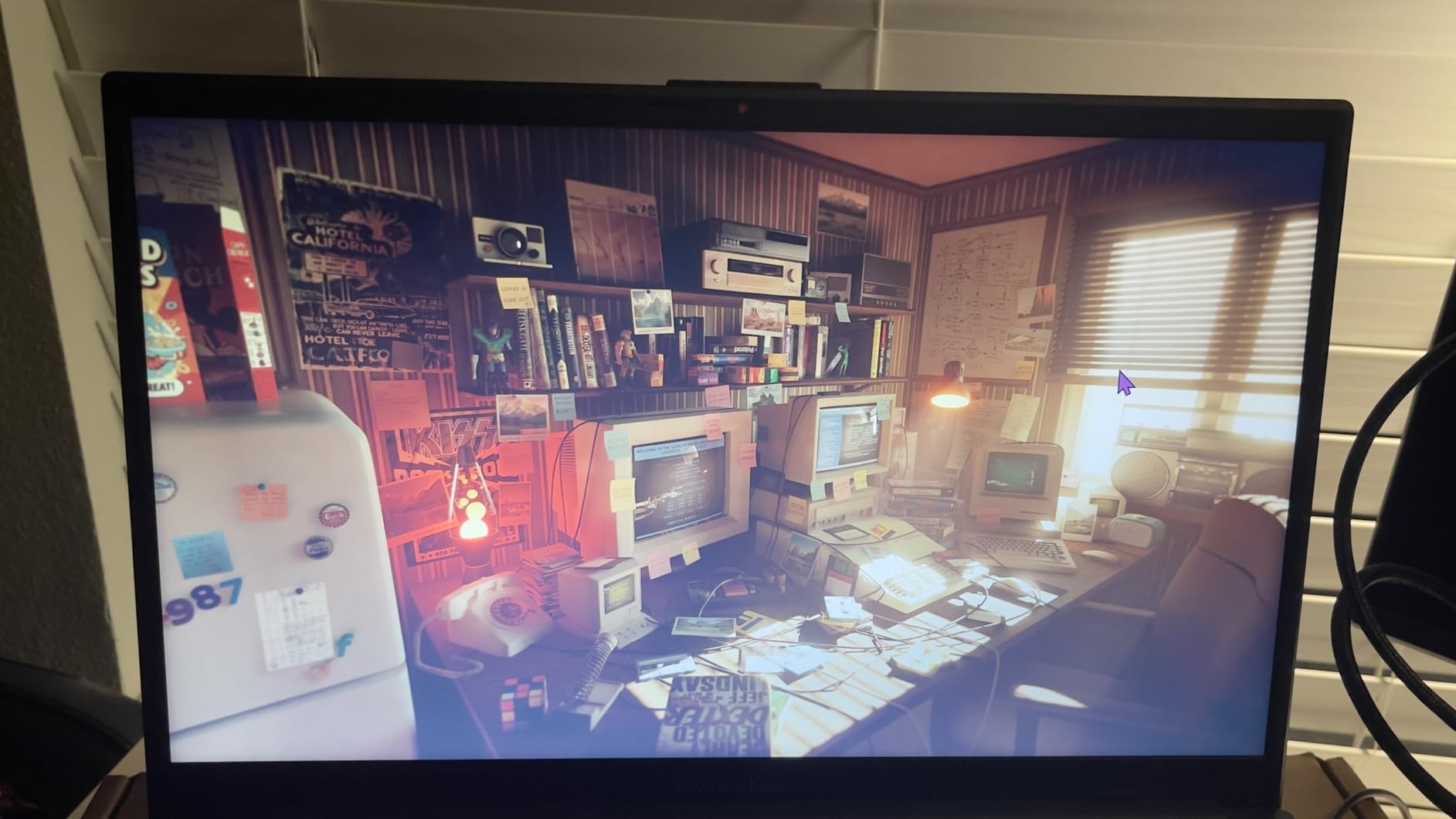 ASUS ZenScreen MB169CK 15.6 Inch 1080p Portable Monitor customer photo 2
