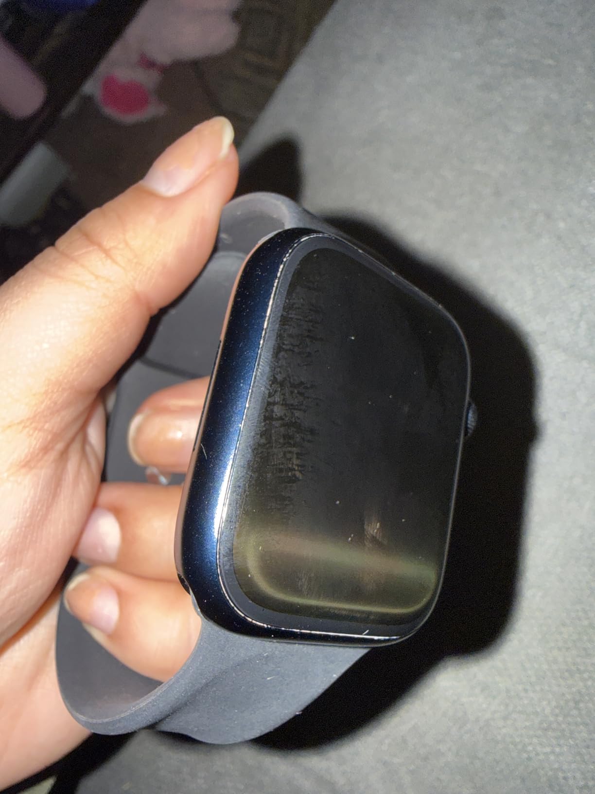 Apple Watch Series 9 Renewed customer photo 2