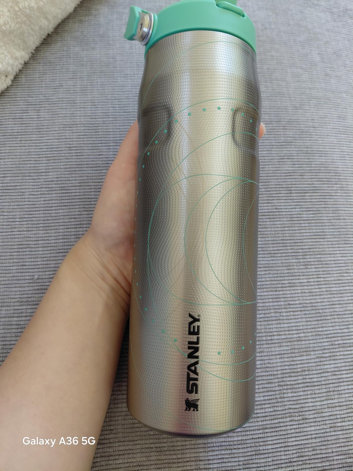Stanley AeroLight Flip Straw Bottle customer photo 1