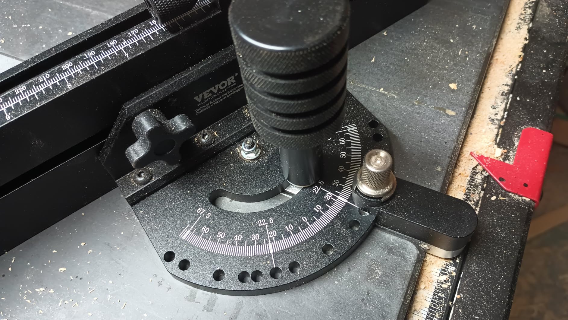 VEVOR Precision Miter Gauge with 18 in Fence, Standard Slot 3/4'' x 3/8'' customer photo 2