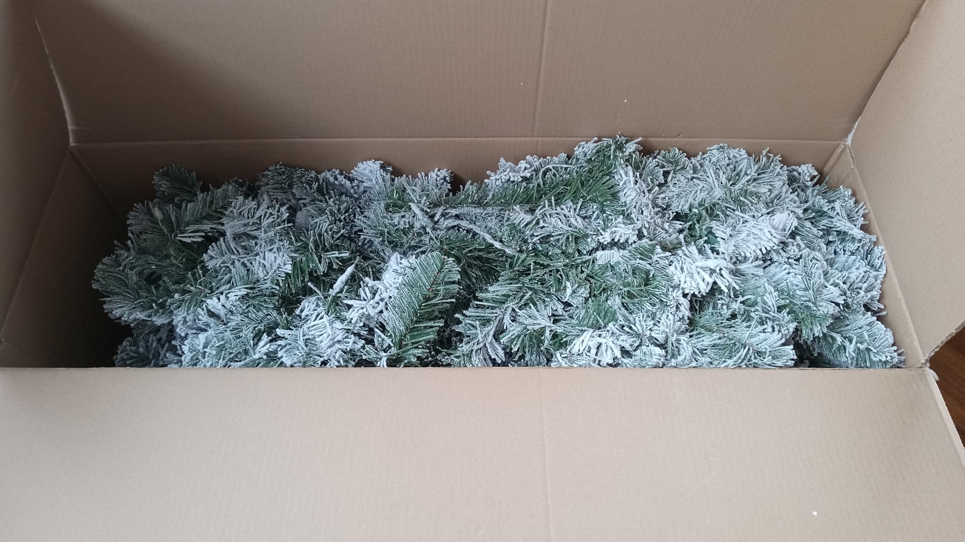 SHareconn Flocked Spruce customer photo 2