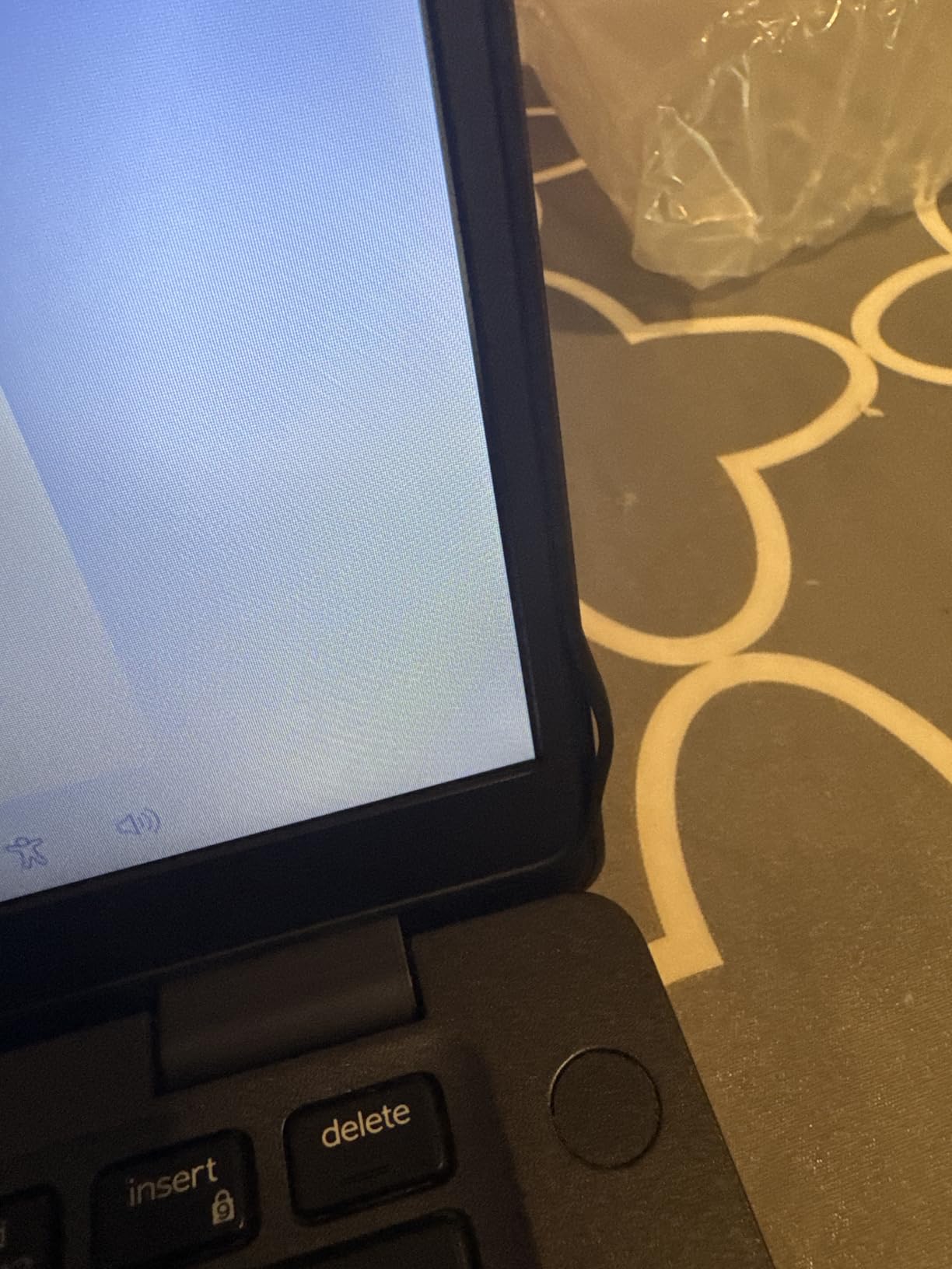 Dell Latitude 5400 Renewed customer photo 1