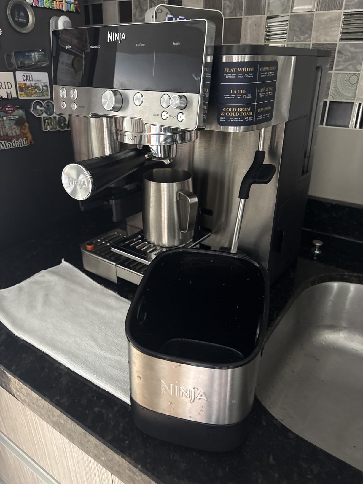 Ninja Luxe Café Knock Box, Holds 10 Double Shot Pucks, XSKKNOCKBOX customer photo 2