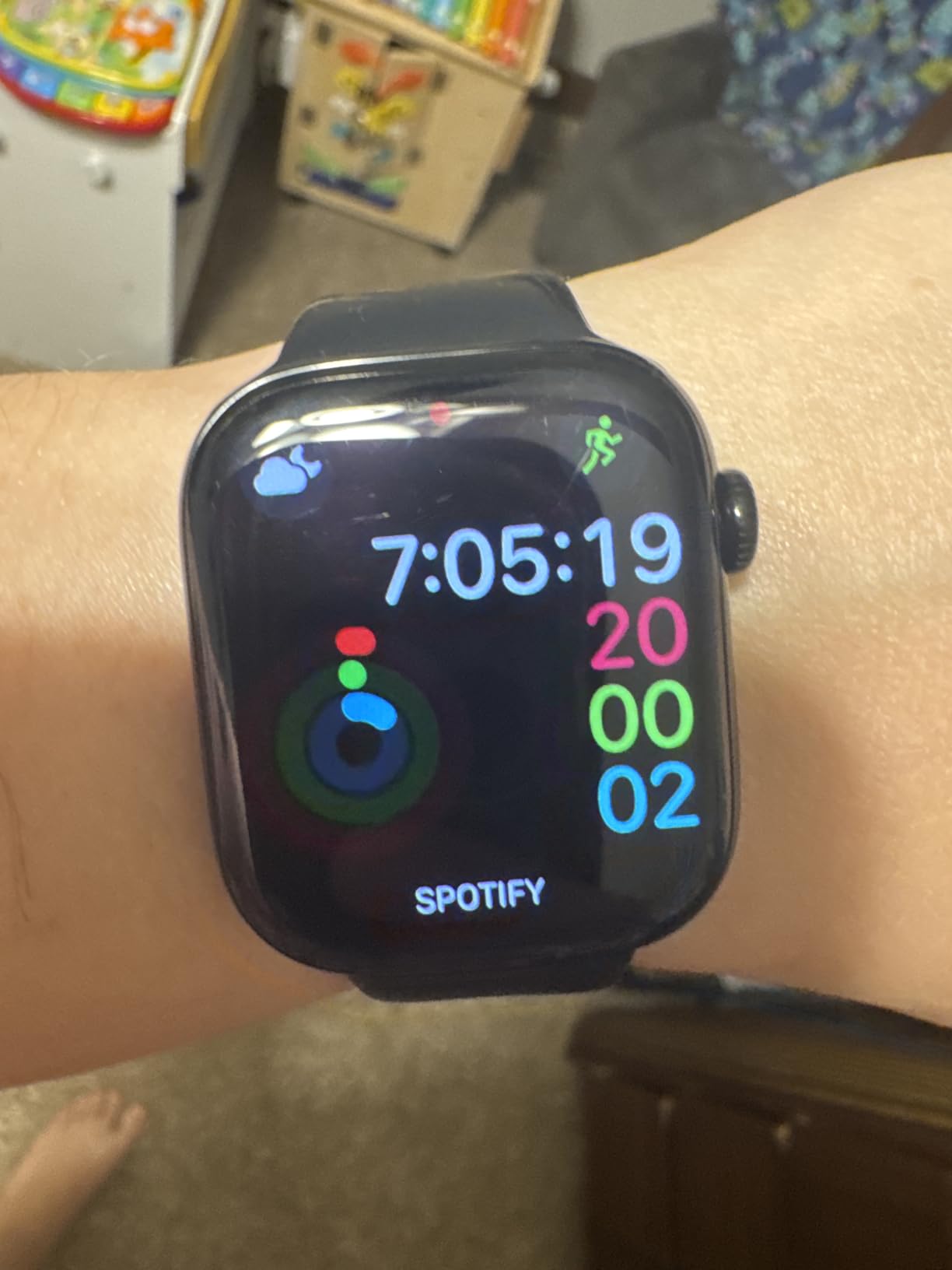 Apple Watch Series 10 Renewed customer photo 2