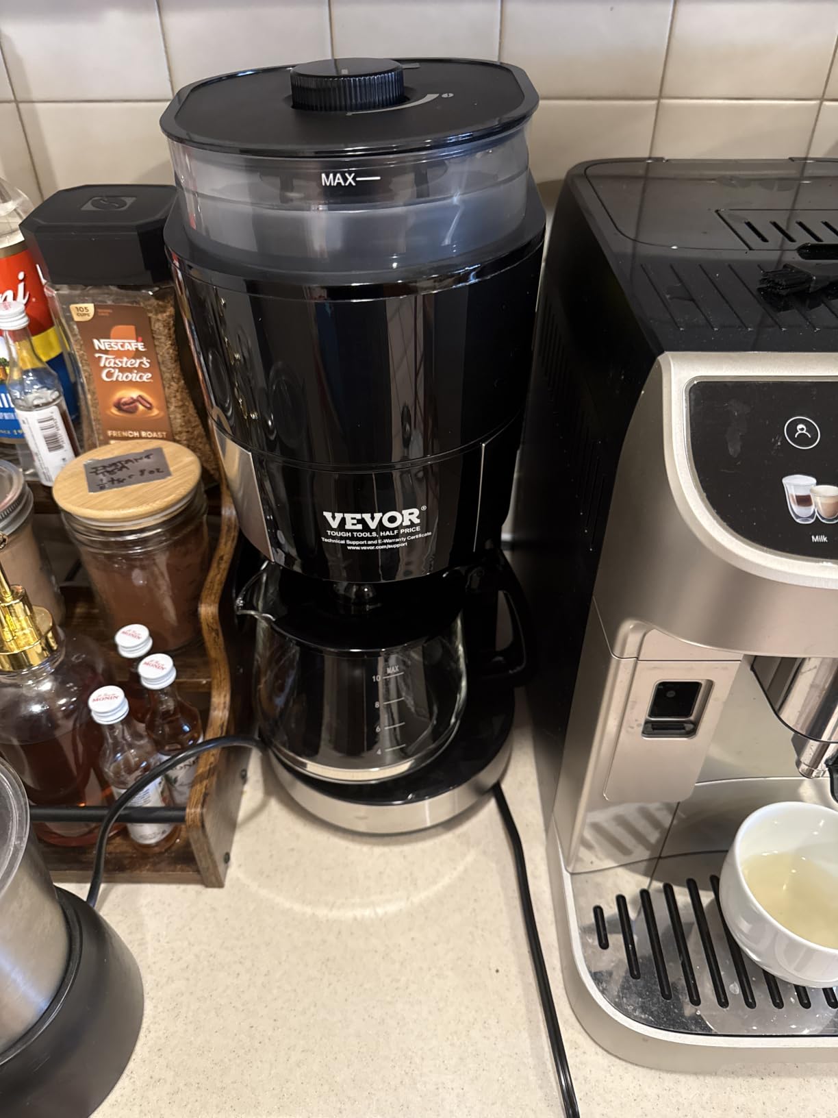 VEVOR Coffee Maker with Grinder, 8 Cup Programmable Coffee Machine, Grind and Brew Coffee Maker with 3 Brew Strength Control, Reusable Filter, Removable Water Tank, for Home Office Restaurant customer photo 1