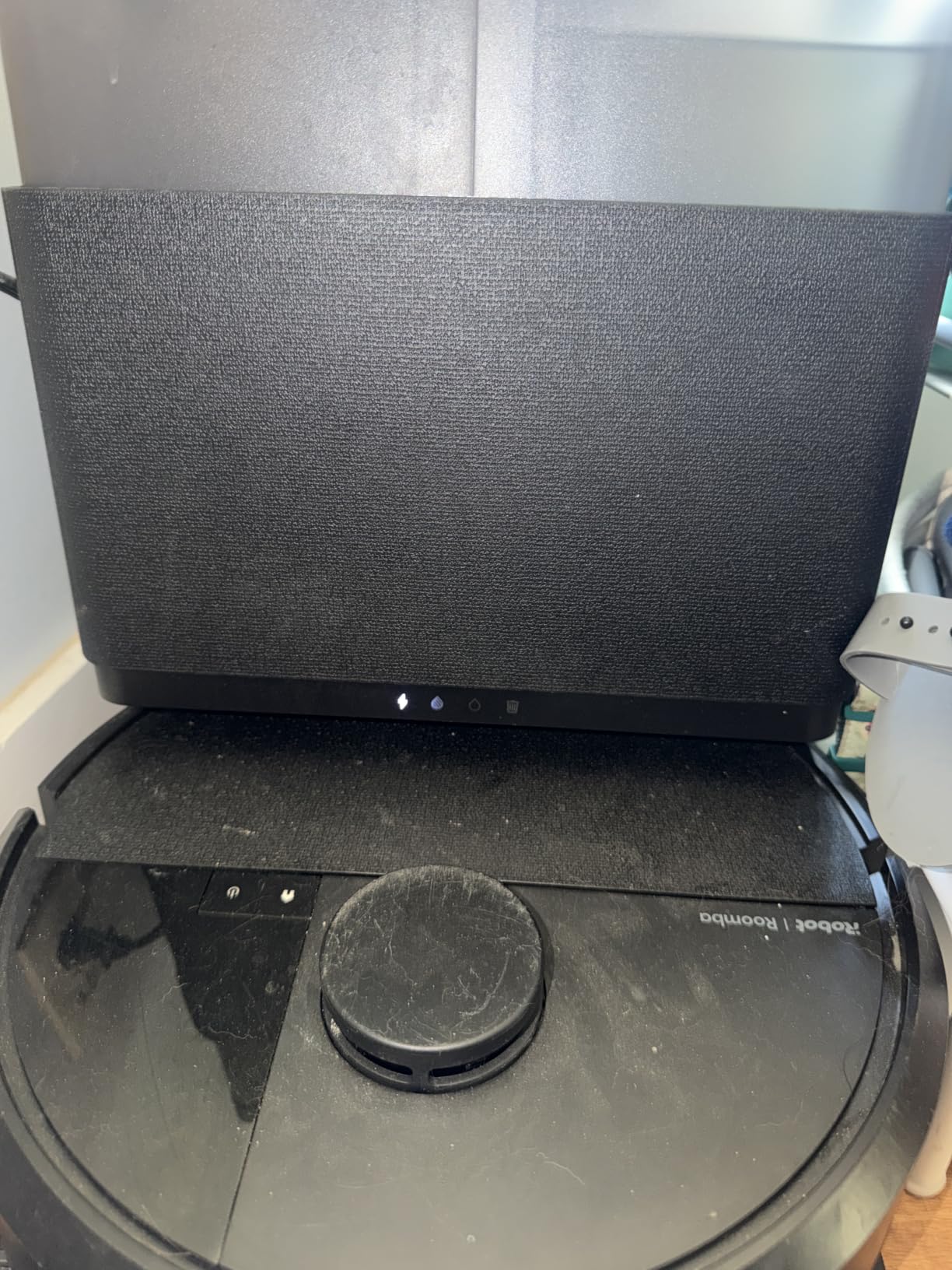 Roomba Plus 405 customer photo 2