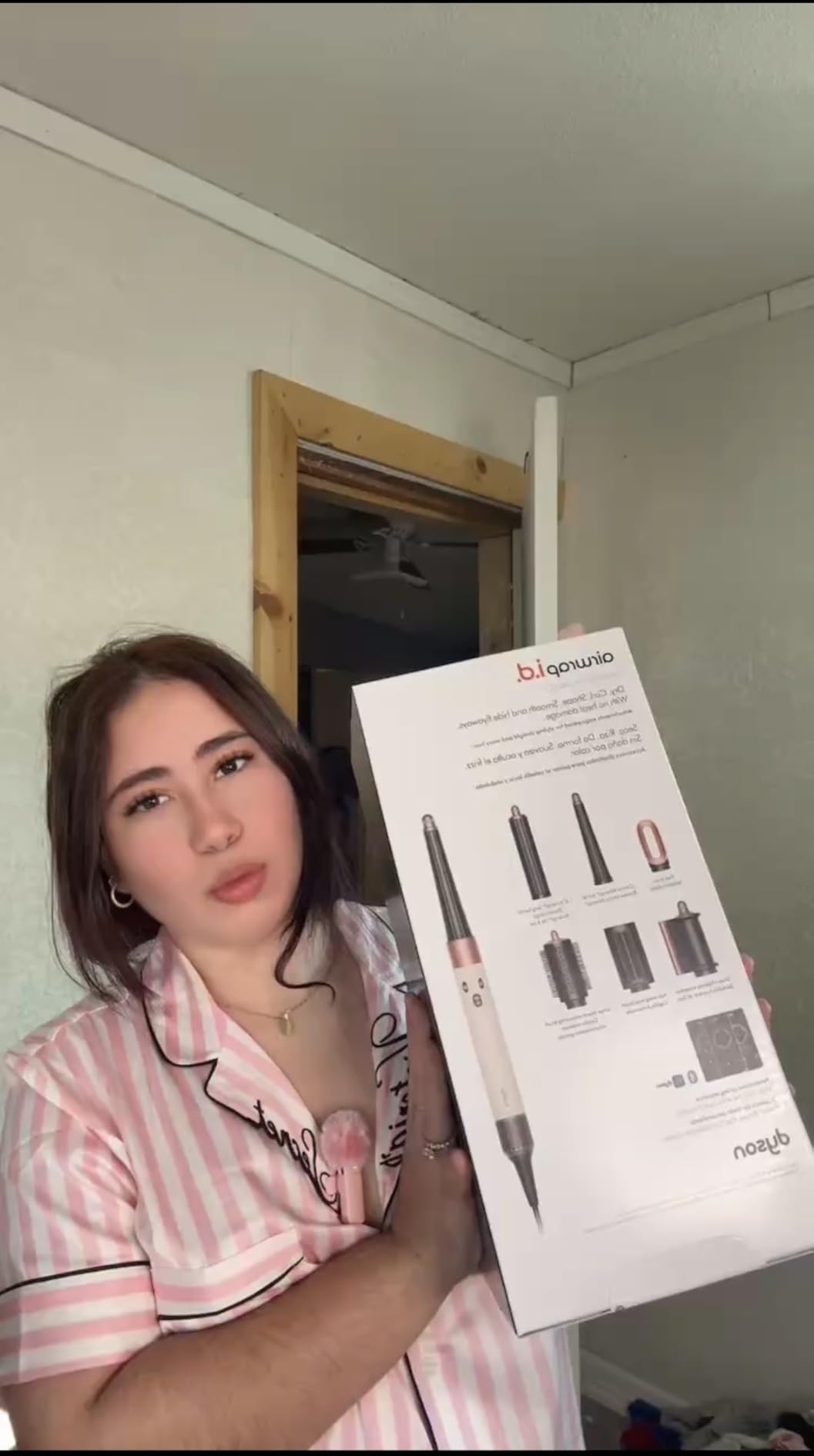 Dyson Airwrap i.d.™ Multi-Styler, Allure Winner, Bluetooth Connected, No Heat Damage, 6-in-1 Versatility, Intelligent Hair Styler customer photo 1