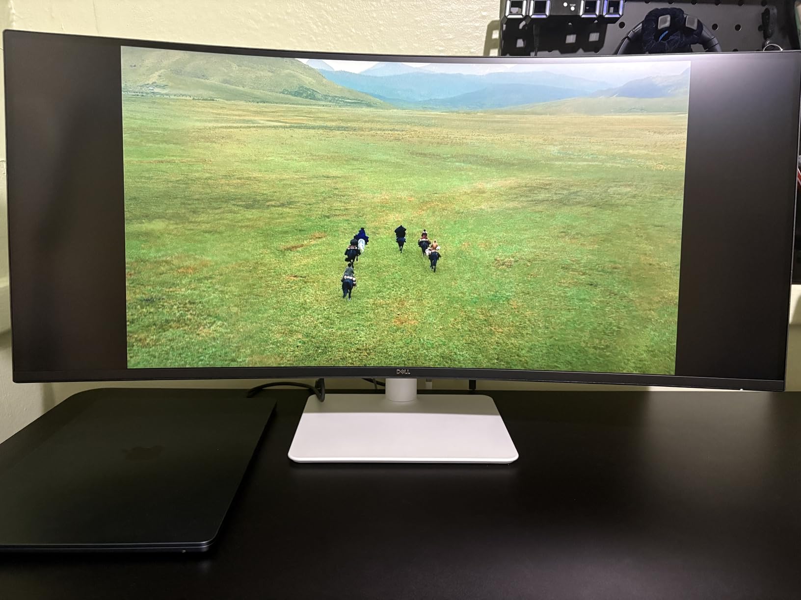Dell 34 Monitor S3425DW, WQHD VA, 120Hz, FreeSync Premium, Eye Comfort customer photo 1