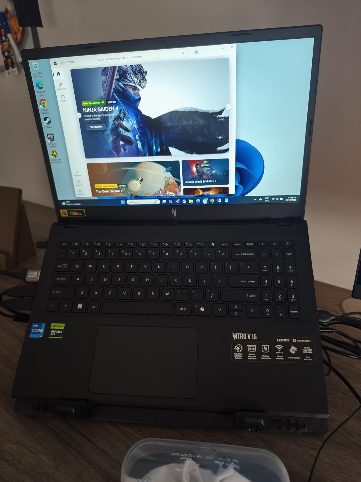 Acer Nitro V 15 customer photo 2