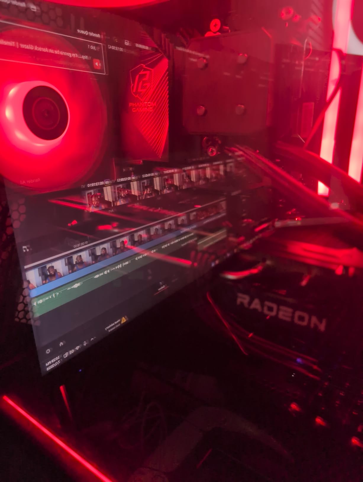 ASRock RX 9060 XT Challenger 16GB customer photo 2