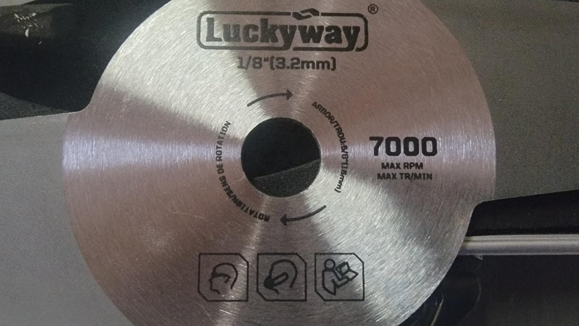 Luckyway 8 Inch Stacked Dado Blades for Table Saw, 5/8 Inch Arbor,15-Piece customer photo 2