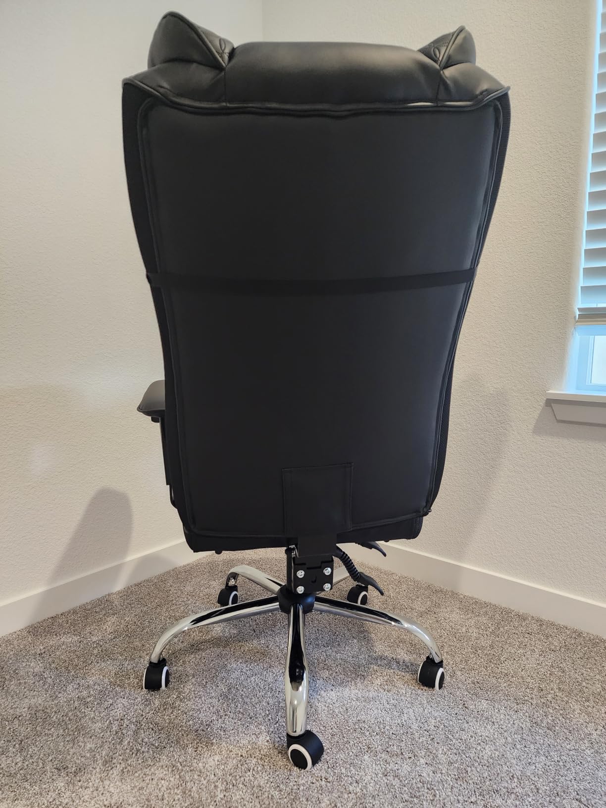 GTPLAYER Big and Tall Office Chair Wide Ergonomic Gaming Chair with Deluxe Embossing Designed Leather with Foot Rest,150°Reclining Adjustable Soft Armrests Pocket Spring Back Support and Pillow customer photo 2
