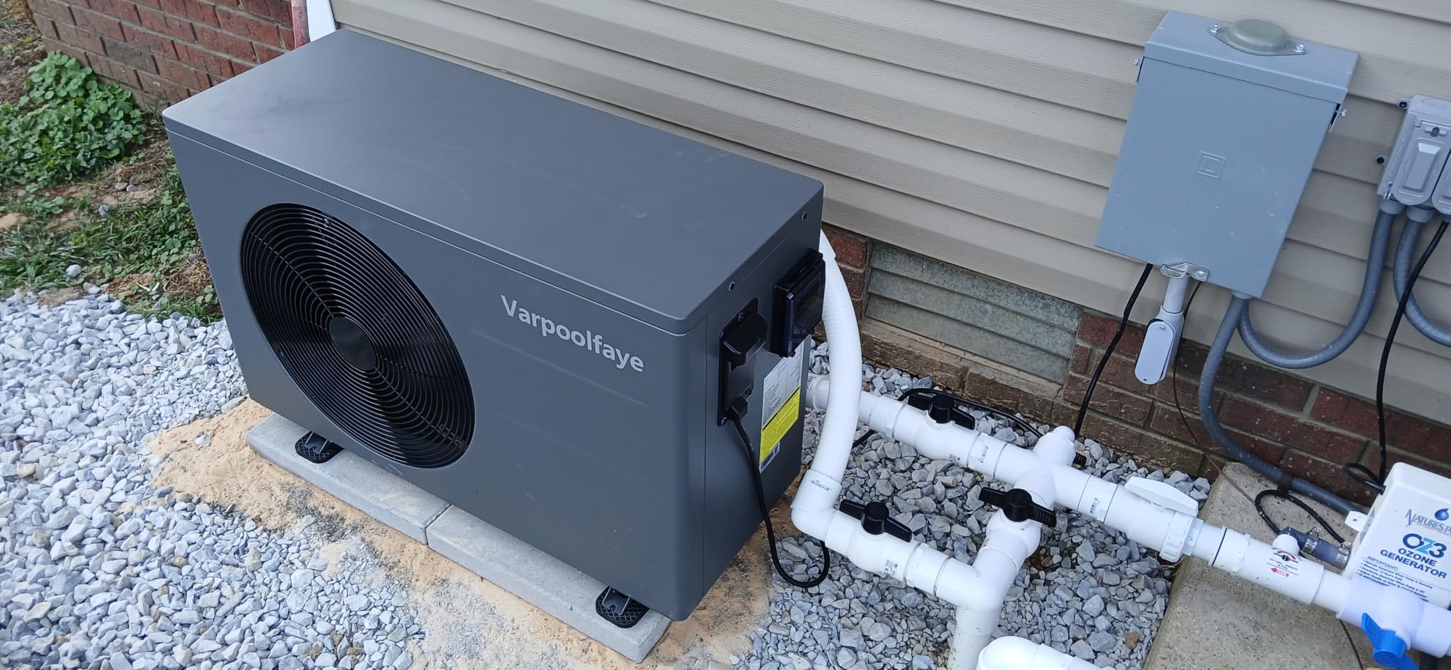140,000 Btu Electric Pool Heat Pump for Inground Pools 220V customer photo 1
