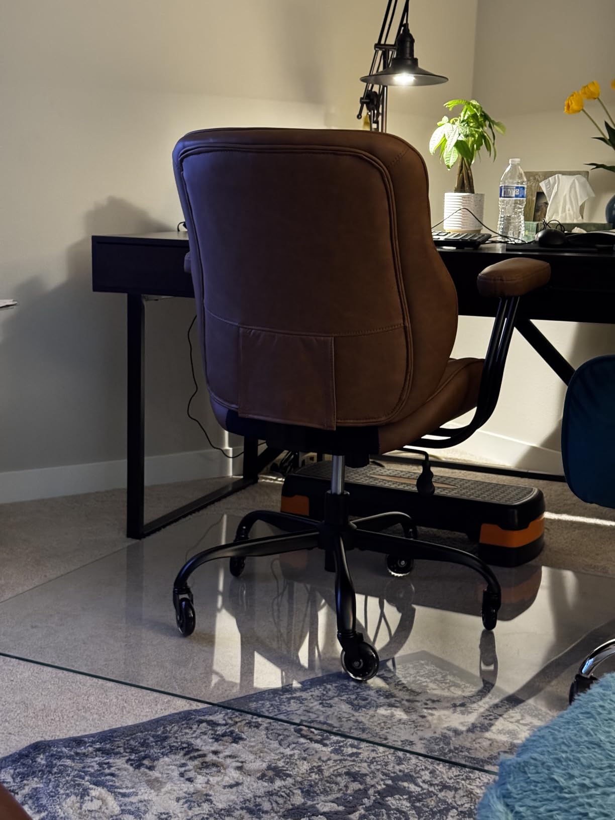 BEWISHOME Brown Leather Office Chair with Quiet Rubber Wheels customer photo 2