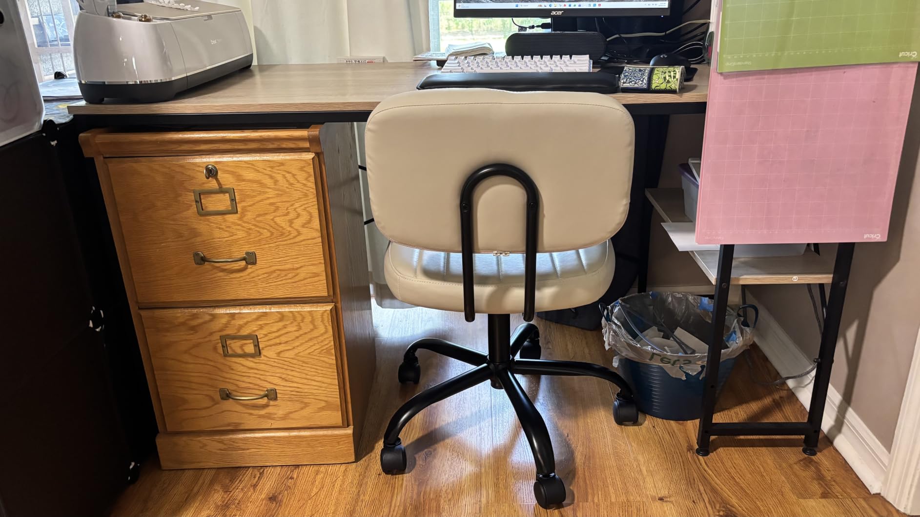 DUMOS Armless Office Desk Chair, Small Vanity Chair with Lumbar Support customer photo 1