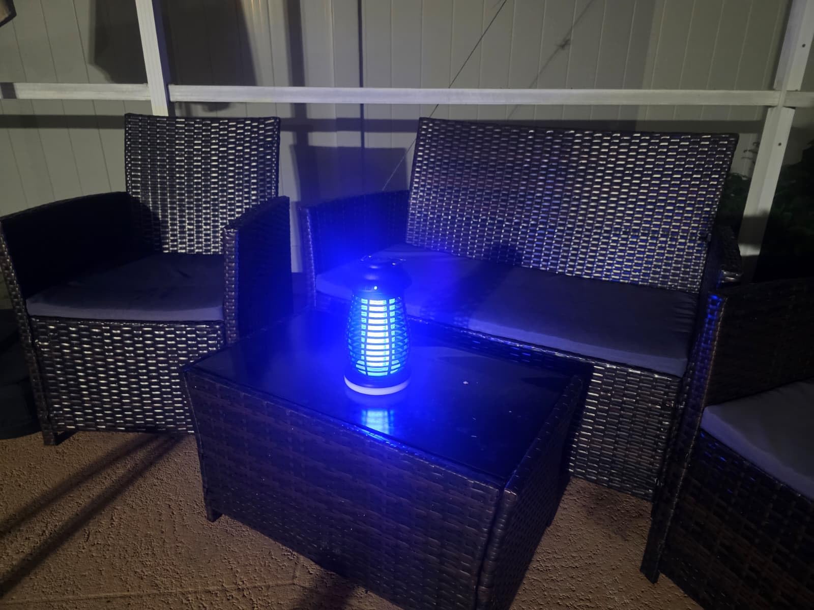 Cordless Bug Zapper Outdoor, 4200V Electric Mosquito Zapper, Fly Trap, Rechargeable Portable Fly Zapper, Waterproof Mosquito Trap Insect Killer Indoor Outdoor for Camping, Garden, Backyard, Home customer photo 1