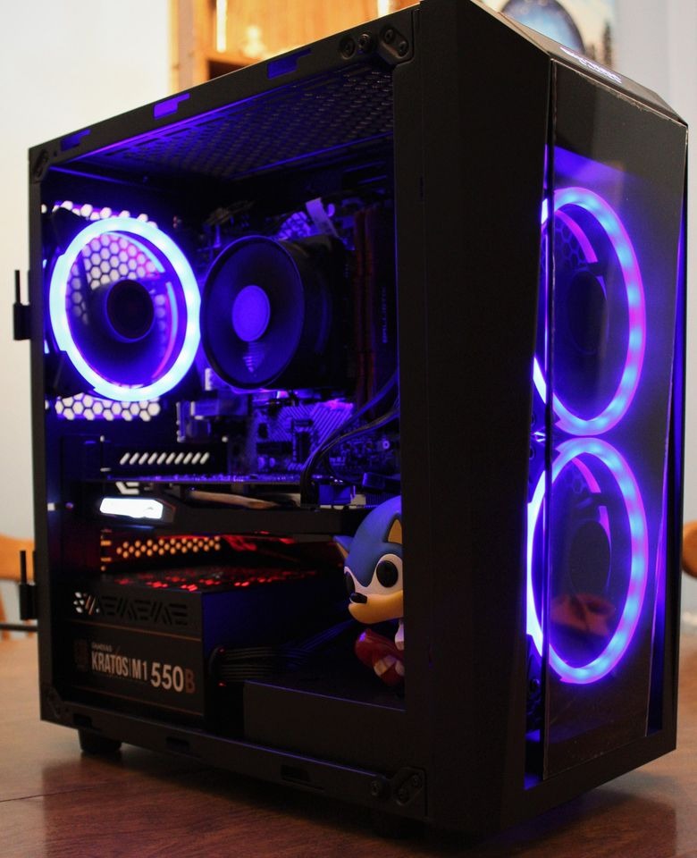 Skytech Azure 9070 XT customer photo 1