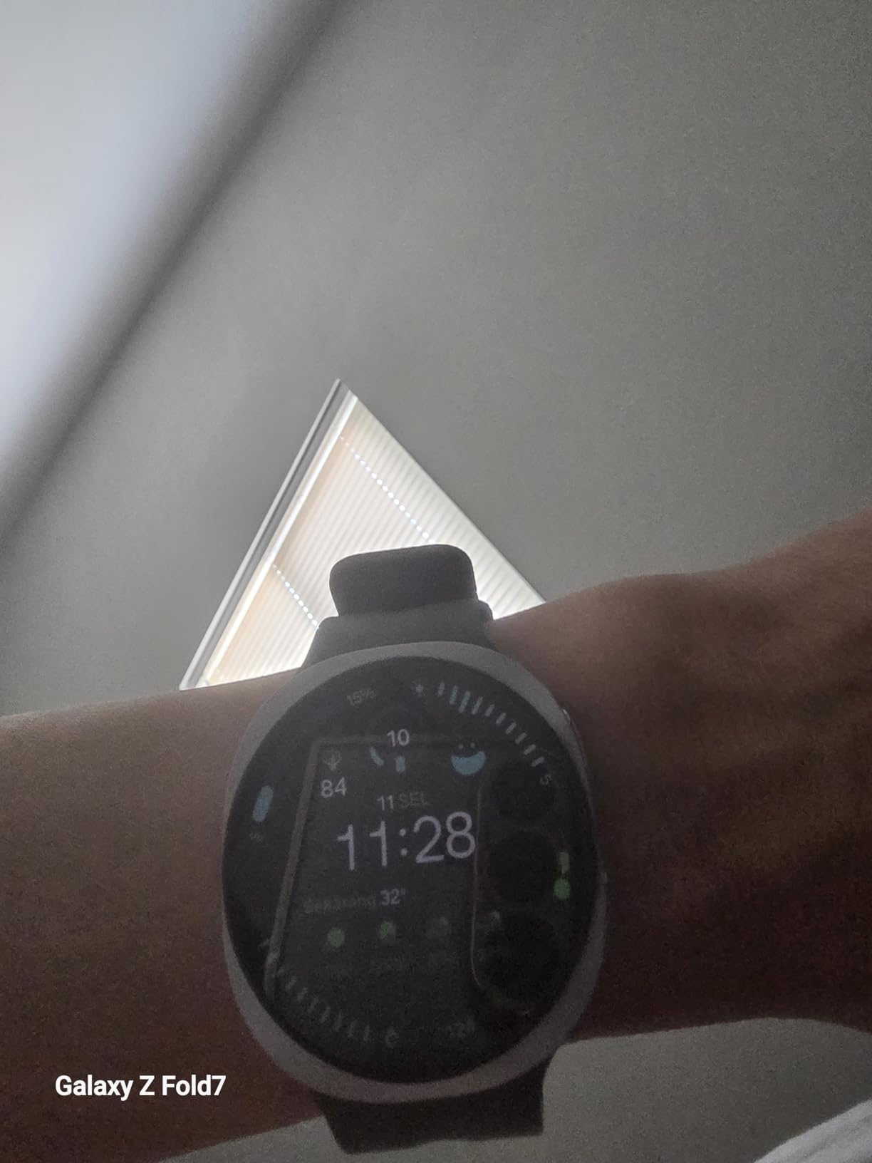 Samsung Galaxy Watch9, Graphite, 40mm Bluetooth Smartwatch customer photo 2